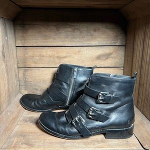 SOLDMichael Kors Zip Buckle Black Bootie Women’s Size 9M